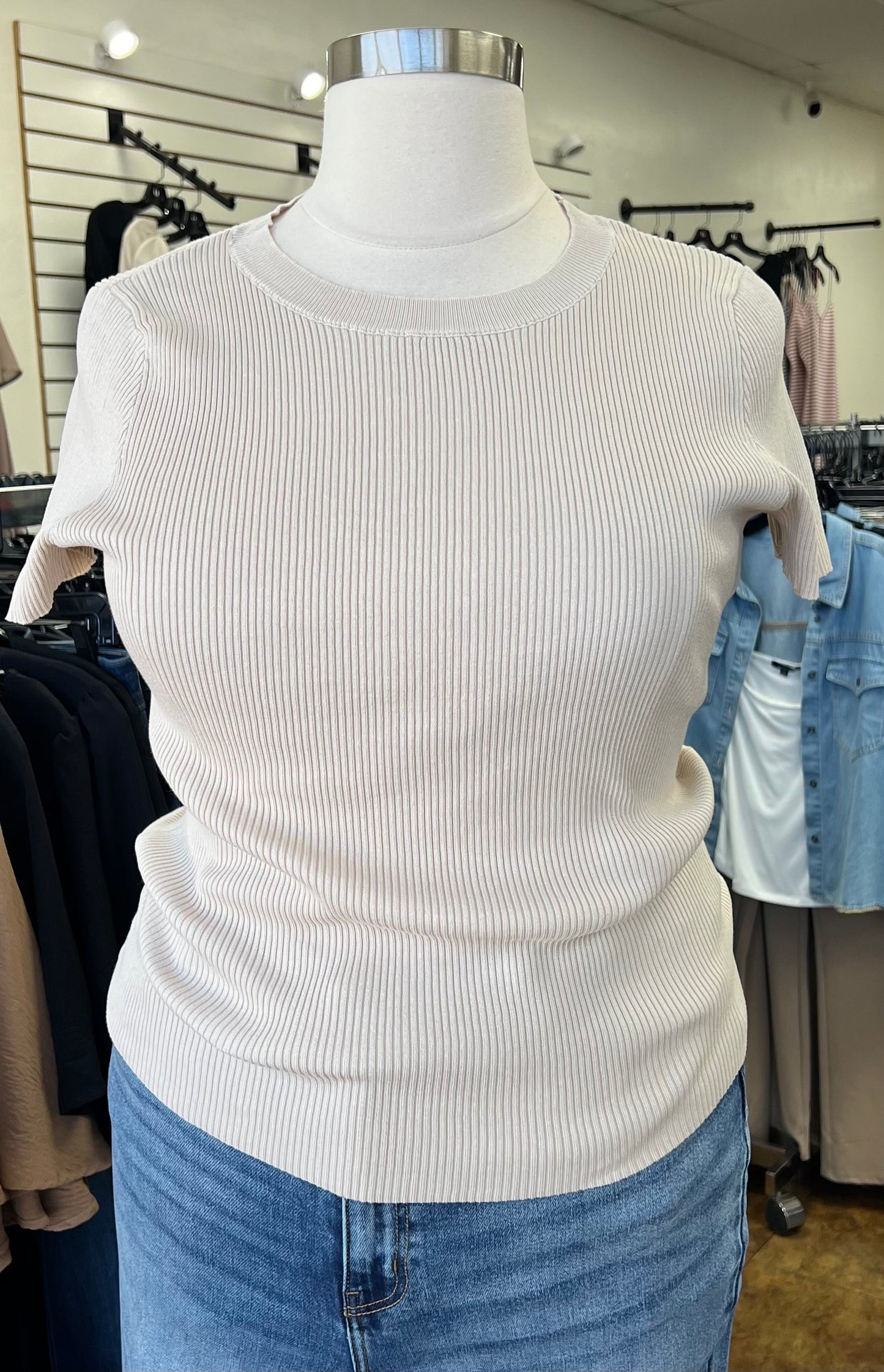 Solid Ribbed Top