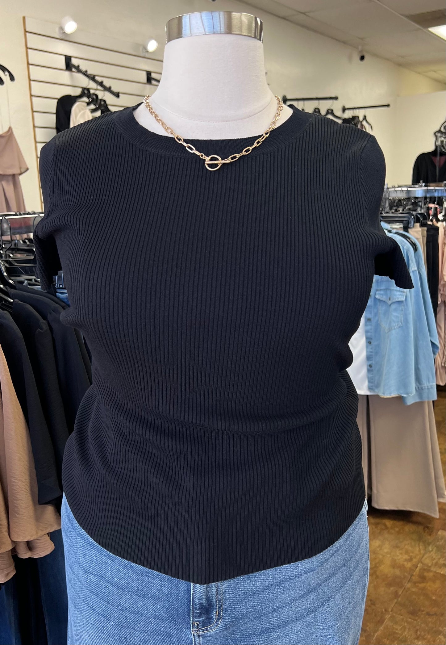 Solid Ribbed Top